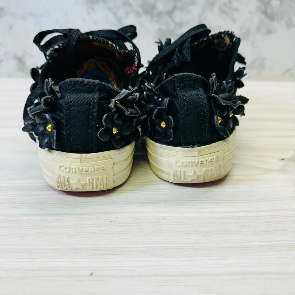 Converse Chuck Taylor All Star OX Black leather 3D Floral  size 7 #554863C